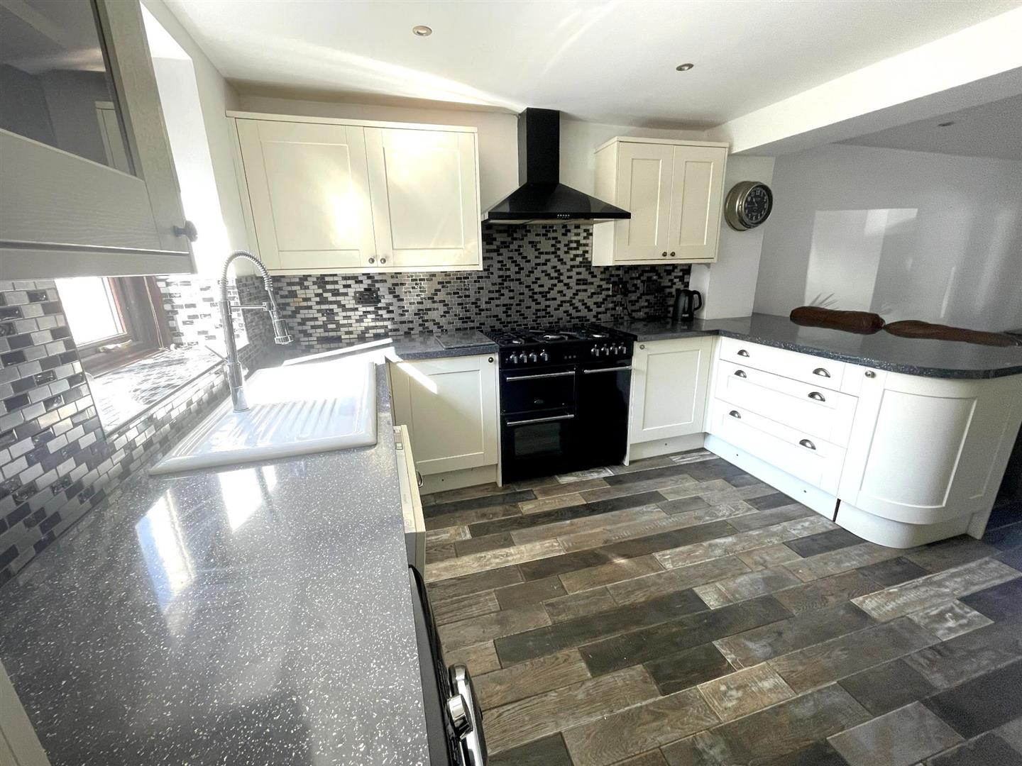 Bolgoed Road, Pontarddulais, Swansea, SA4 8JP